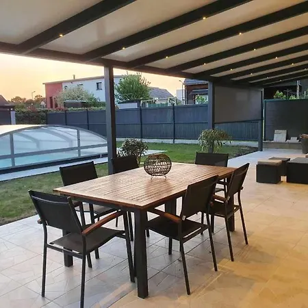 Ideal 24h Le Mans Guest house 3*